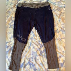 Her Universe Star Wars The Clone Wars Ahsoka Tano Mesh Panel Activewear Leggings